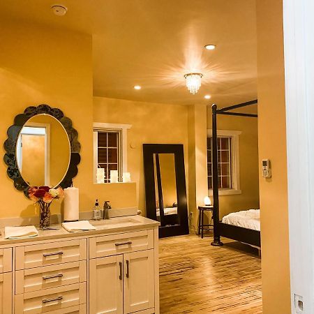 Island Girl Spa + Bed And Breakfast Los Angeles Kültér fotó