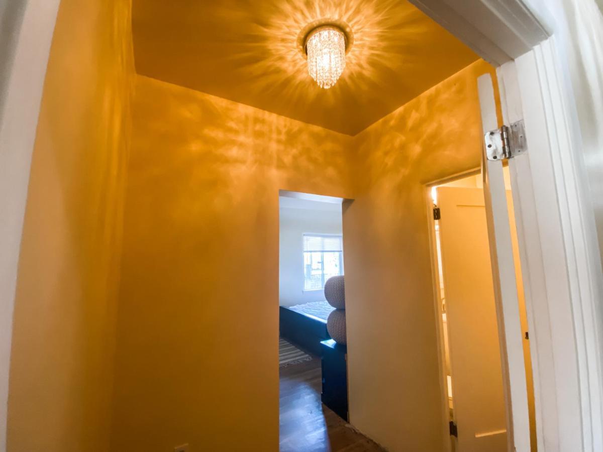 Island Girl Spa + Bed And Breakfast Los Angeles Kültér fotó