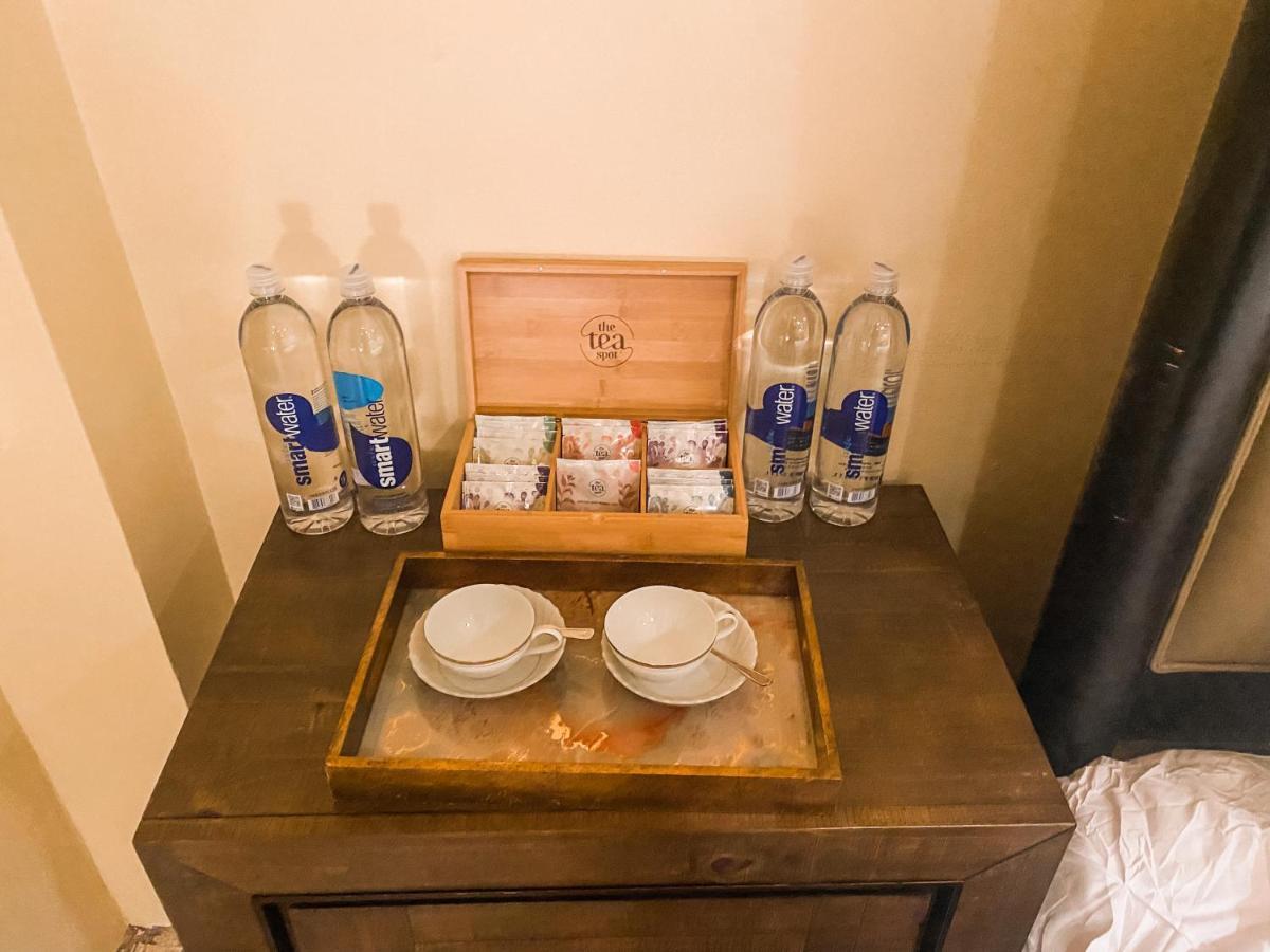 Island Girl Spa + Bed And Breakfast Los Angeles Kültér fotó